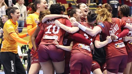 Coincidența care aruncă Rapidul în aer și poate duce la câștigarea Ligii Campionilor la handbal feminin! „Așa s-a întâmplat și la CSM București cu doi ani înainte să luăm trofeul" | EXCLUSIV