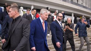 Cât de sărac a fost Rinat Ahmetov, cumpărătorul apartamentului de 471.000.000 de euro: „Dormeam pe podea. N-aveam toaletă sau chiuvetă în casă”