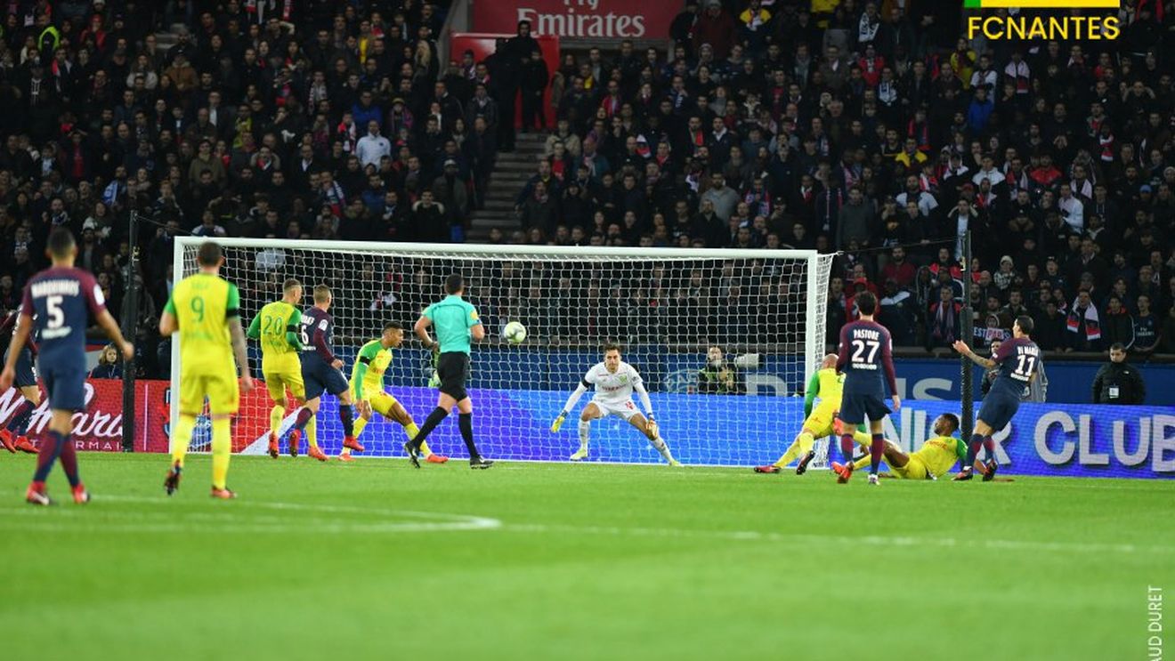 FOTO | Tătărușanu a gafat în meciul cu PSG, atunci când Nantes revenise în joc