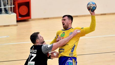 Dinamo București a pierdut primele puncte ale sezonului în derby-ul cu Potaissa Turda. Steaua București, victorie în ultima secundă