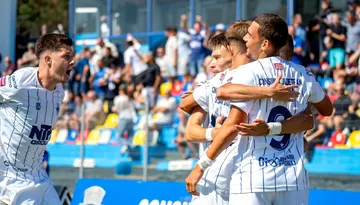 Cetatea Suceava vrea să ”spele” ultimele rezultate din Liga 2 cu o victorie contra Stelei, dar Petre Grigoraș își avertizează jucătorii: ”Să nu ne uităm la clasament”