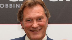 Glenn Hoddle revine în Premier League după o absență de opt ani. Antrenorul a preluat QPR