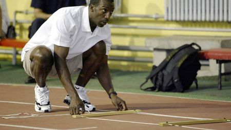 Arsenal face transferul anului. "Tunarii" l-au cooptat în lot pe fostul mare atlet, cvadruplul campion olimpic, Michael Johnson