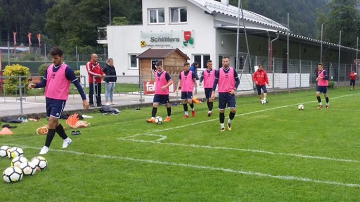 Iftime, mulțumit după amicalul pierdut cu Dinamo Kiev. FC Botoșani are trei noi jucători în probe. "Să văd ce decide Costel"