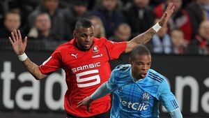 A trecut peste umilință doar ca să nu îl lase la Real!** Wenger întoarce și celălalt obraz după ce a fost refuzat de un jucător dorit de Mou