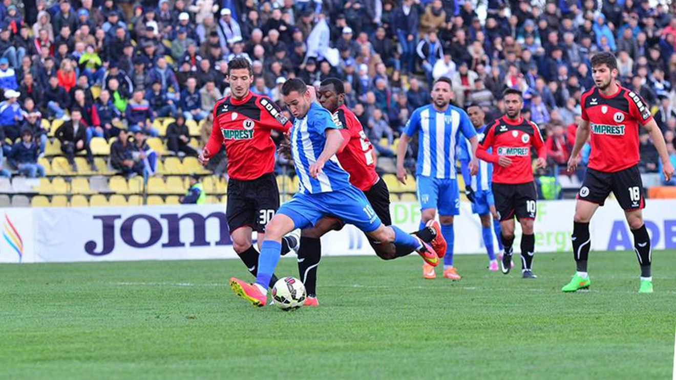 Numărătoarea continuă. CSU Craiova - "U" Cluj 3-0. Oltenii au ajuns la 19 meciuri consecutive fără eșec și au urcat pe podium. "U" Cluj a jucat în inferioritate numerică din minutul 10