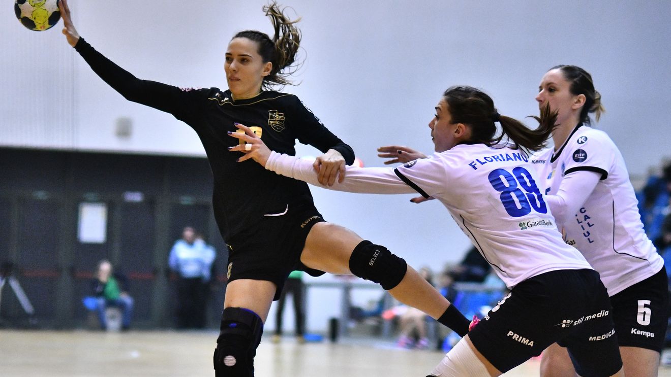 Se știu primele echipe calificate în sferturile de finală ale Cupei României la handbal feminin. Două echipe din Top 4, eliminate în "optimi"