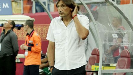 Vot de încredere pentru Bonetti!** Fără amendă pentru "degetul" de la Astra și cu salariul mărit: "Și-a cerut scuze"