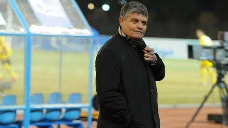 Ando** depinde de Nețoiu