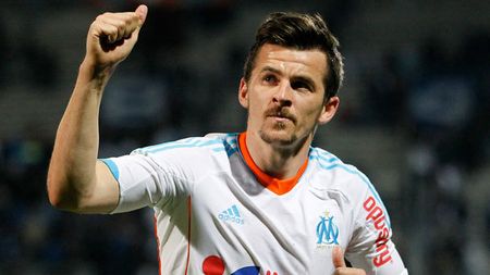 Joey Barton a luat foc după retrogradarea lui QPR!** FOTO Imaginea care l-a făcut să scrie pe Twitter: "Viermi și târfe"