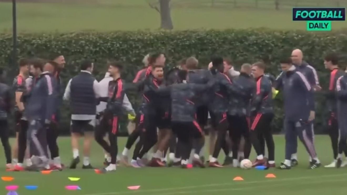 Cătălin Cîrjan s-a antrenat cu prima echipă a lui Arsenal și le-a făcut pe vedetele Saka, Martinelli și Jesus să sară în sus. Imagini amuzante din cantonamentul „tunarilor” | VIDEO