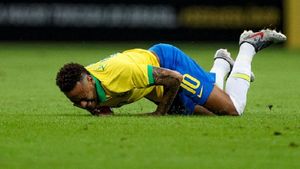 Neymar s-a accidentat și ratează Copa America 2019! VIDEO | Brazilianul a ieșit în lacrimi de pe teren