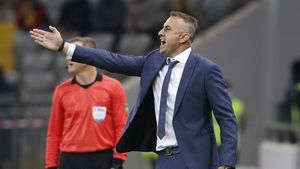 Bulgarii umilesc Universitatea Craiova, după ce Mihai Rotaru ar fi ajuns la un acord cu antrenorul Ivaylo Petev! Câte echipe mai bune ca formația din Bănie ar fi pregătit deja tehnicianul