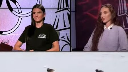 Ionela Cozmiuc o cunoaște la perfecție pe colega de barcă Mariana Dumitru. „E varianta îmbunătățită, este un copil iubit de Dumnezeu”. VIDEO EXCLUSIV DRUMUL SPRE PARIS