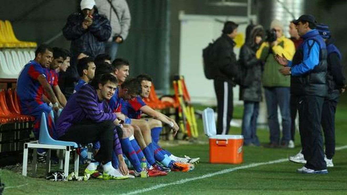 Steaua, nemulțumită de calendarul returului:** "Nici când eram în Ligă nu jucam așa des"