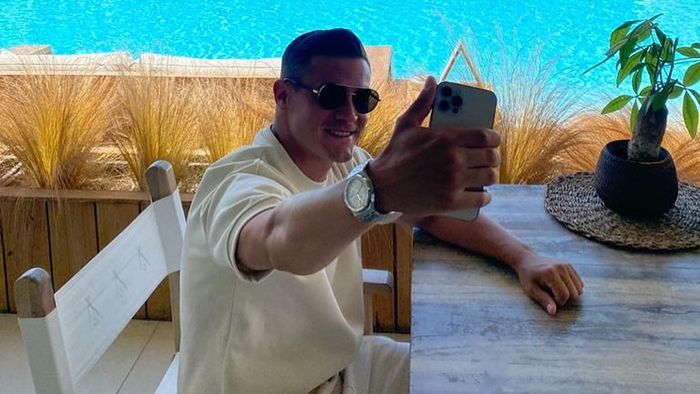 Ce scrie pe ceasul primit de Gabi Torje de la Cristi Borcea. L-a „păcălit” la brand: „Trebuia să fie Audemars Piguet, dar e Chopard”