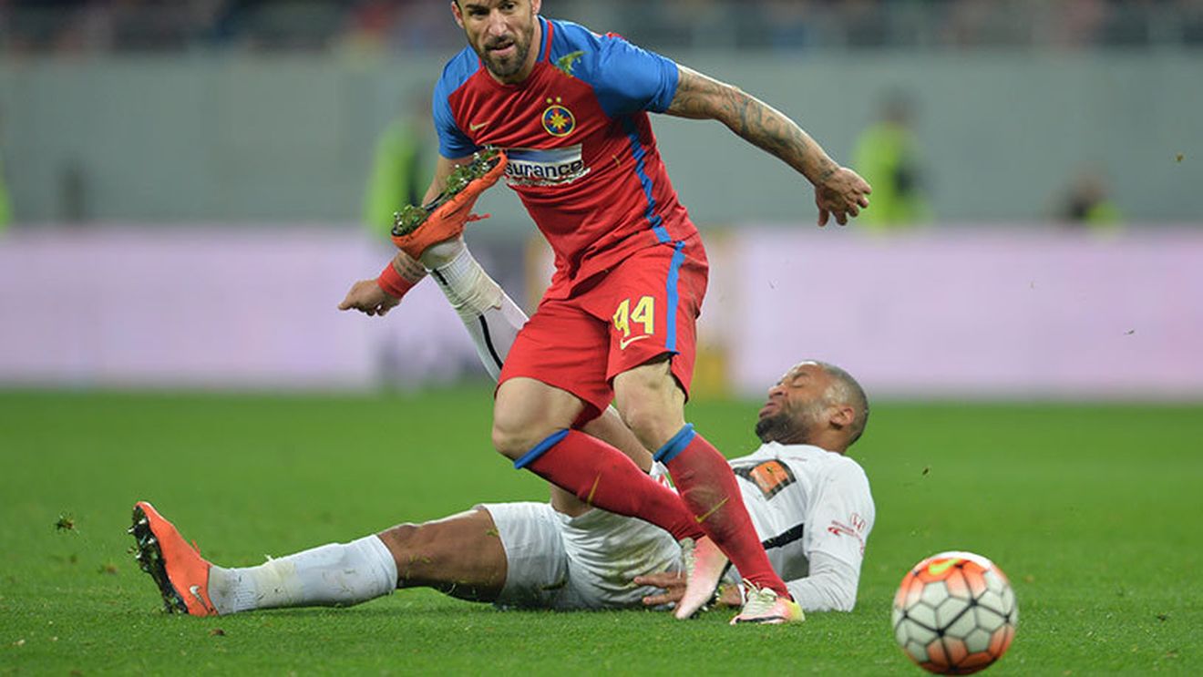 Au trecut peste dezamăgirea cu Zurich. Enache: "Resimțim oboseala, dar suntem pe primul loc". Cum a văzut din teren penalty-ul acordat și accidentarea lui Muniru