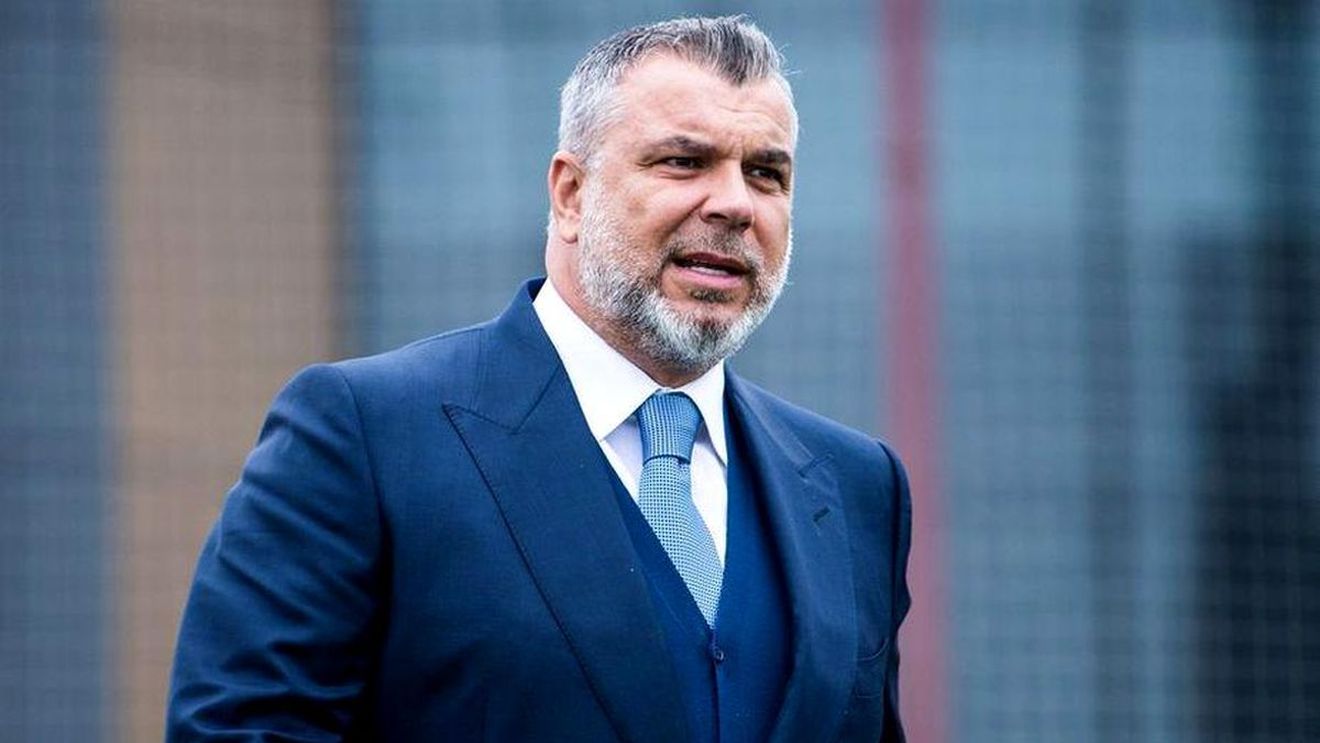 Surpriză totală la CFR Cluj! Cosmin Olăroiu e dorit pe banca tehnică a campioanei | EXCLUSIV