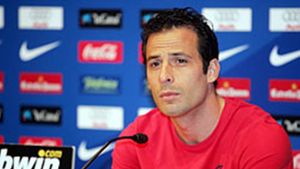 Giuly va semna cu PSG