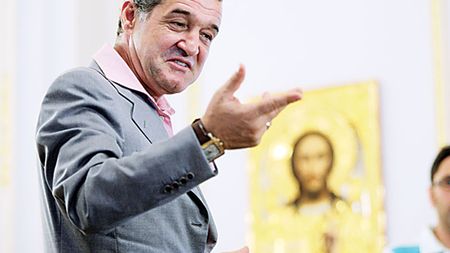 Becali schimbă placa: „Chiar îmi place de Morar!"