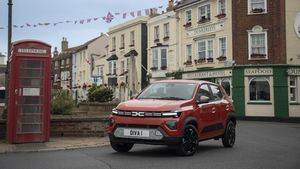 Așa va arăta noua Dacia Spring. Spaniolii au publicat primele imagini: „Românii joacă totul pe o carte”