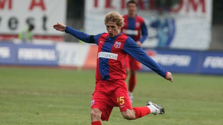 "Mulți jucători vor să plece de la Steaua!"