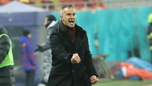 Răsturnare de situație la CFR Cluj legat de contractul lui Daniel Pancu. „Doresc să trecem peste acele clauze”. Ce e prevăzut acum în acordul antrenorului echipei din Gruia