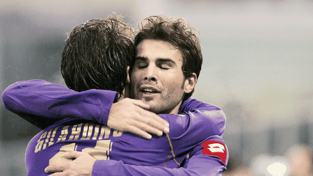 "Cu Mutu și Gilardino în atac, Fiorentina pleacă de la 1-0 cu Ajax în Cupa UEFA!"