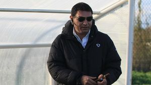 Dinamo plătește cu sânge poziția de lider a Ligii 1!** Titularul care este OUT până la finalul sezonului! "E o pierdere mare pentru echipă"