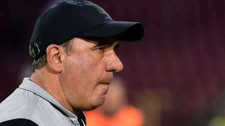 Ce scrie presa din Cehia după ce campioana României a fost umilită cu 5-0 de Banik Ostrava! Cum a reacționat Gică Hagi: „S-a înfuriat de mai multe ori”