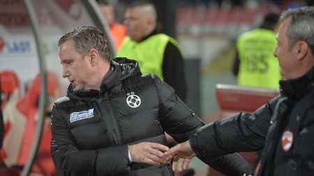 Reghe vs Dinamo, conflict ca-n UFC! Antrenorul Stelei s-a băgat cu "câinii" în cușcă! Răspuns dur al lui Dinamo: "FCSB are un statut neclar și poate fi bănuită de fals!"