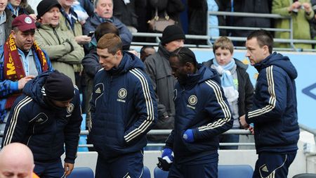 Situație tensionată la Chelsea înainte de meciul cu Steaua!** Unul dintre jucători e pus la zid: "E timpul să plece! Va urî să mai îmbrace tricoul echipei"