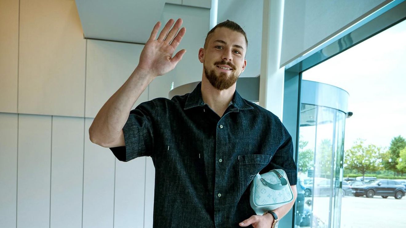 A făcut avere cu transferul lui Radu Drăgușin. Suma indecentă pe care Florin Manea a primit-o comision de la Tottenham