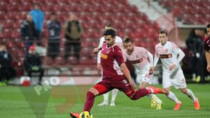 CFR - Dinamo 2-1 | Guima sperie Steaua. CFR a revenit de la 0-1 și a învins Dinamo într-un final neașteptat. Clujenii au egalat Steaua în clasament