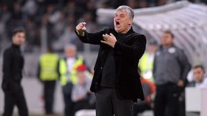 Declarația incendiară care încinge noul sezon!** Dinamo se teme de arbitraje pro-CFR la meciul din Supercupă: "Mizăm pe obiectivitatea antrenorului Andone"