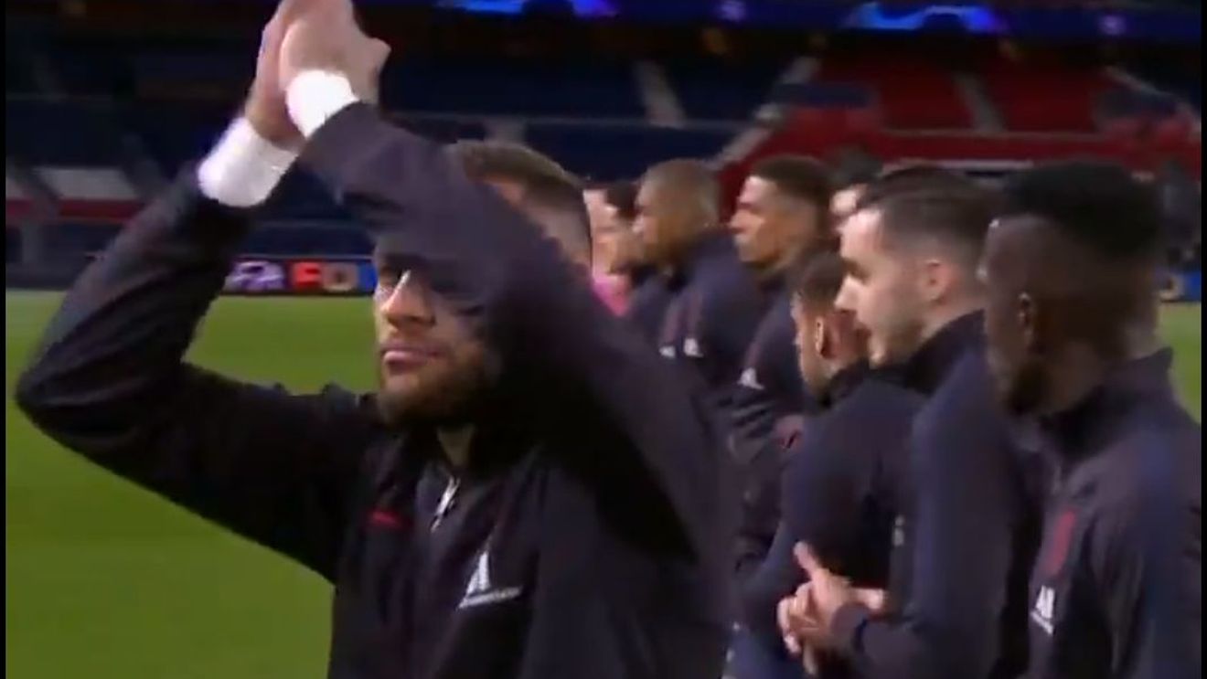 Moment bizar! Cum a reacționat Neymar în fața tribunelor golite de coronavirus la PSG - Borussia Dortmund | VIDEO