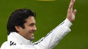 Solari, prima conferință din postura de antrenor al lui Real Madrid. Ce a găsit tehnicianul în vestiarul galacticilor + ce spune de Zinedine Zidane