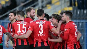 Ungurii o transformă pe Csikszereda într-o echipă puternică de Superliga. Cluburi importante maghiare vor trimite fotbalişti la echipa promovată în România