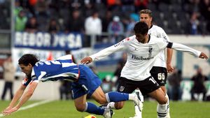 Săpunaru s-a accidentat, dar vrea să joace cu Machester!