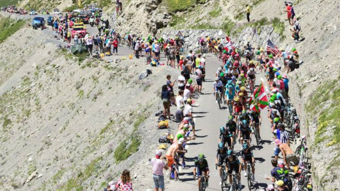 Turul Franței, singura competiție de anvergură, care nu este anulată. Se iau în calcul curse fără spectatori
