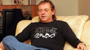 Balaci: "E fericit Popa că n-a luat bătaie cu 15-0?"