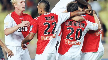 Nico, idol** în Principat!