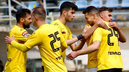 FC Brașov nu a avut milă de Astra! Echipa lui Călin Moldovan a marcat la foc automat în ultimul joc din play-out. ”Nu ne urcăm acum pe pereți că am bătut Astra”