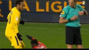 Neymar a uimit pe toată lumea cu gestul din meciul cu Rennes. Fanii au "explodat" la adresa celui mai scump fotbalist al lumii: "Un arogant lipsit de fair-play". VIDEO | Ce i-a putut face starul lui PSG unui adversar