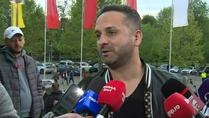Marian Aliuță pariază pe FCSB în lupta pentru titlu. „Aștept cu nerăbdare să luăm campionatul!” Cine e jucătorul care va decide meciul cu CFR Cluj. „E în formă!” Declarația care-l va enerva pe Florin Talpan