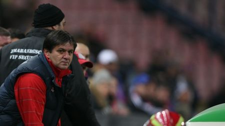 "Gazul joacă bine acasă**, dar noi trebuie să ajungem în finala Cupei"