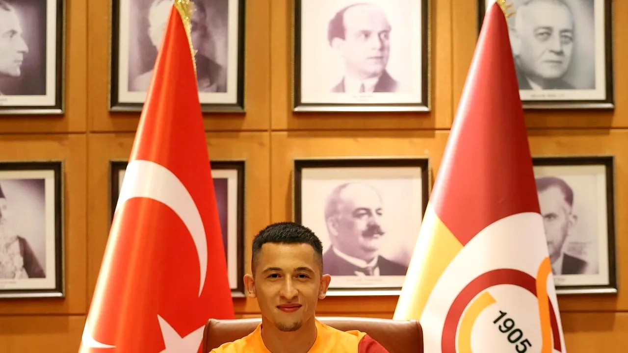 Valeriu Iftime s-a păcălit! Câți bani încasează din transferul lui Olimpiu Moruțan de la FCSB la Galatasaray. Când ia suma totală | EXCLUSIV