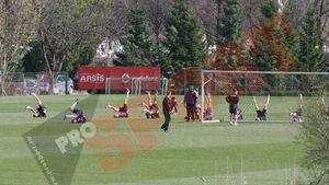 FOTO EXCLUSIV Andone, la primul antrenament** cu Rapid