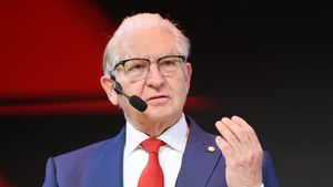 „Cât de mult contează somnul?”. Răspunsul doctorului Vlad Ciurea pentru românii stresați, care dorm puțin și prost