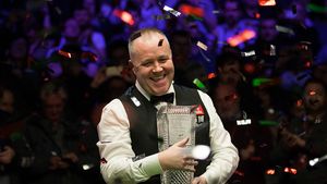 Record superb în snooker! John Higgins a câștigat pentru a cincea oară Openul Galez, la capătul unei săptămâni perfecte. Victorii cu Ronnie O'Sullivan și Barry Hawkins
